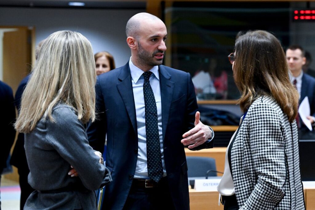 benjamin-haddad-en-couple